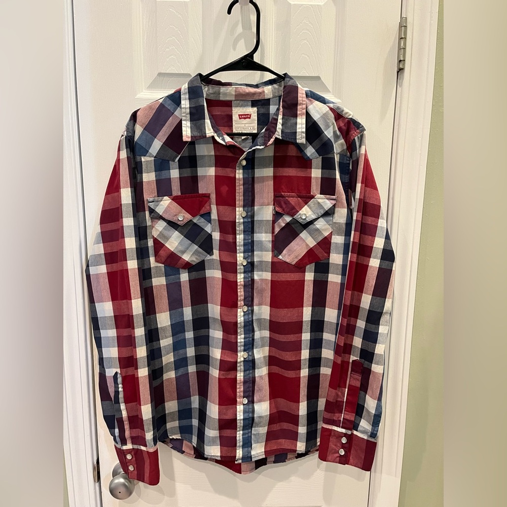 Levi's Standard Fit PEARL Snap Long Sleeve Shirt Mens‎ L Red Plaid Flap Pockets